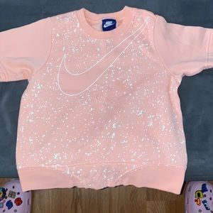 Nike Girls Short Sleeve Sweat Shirt Size Small